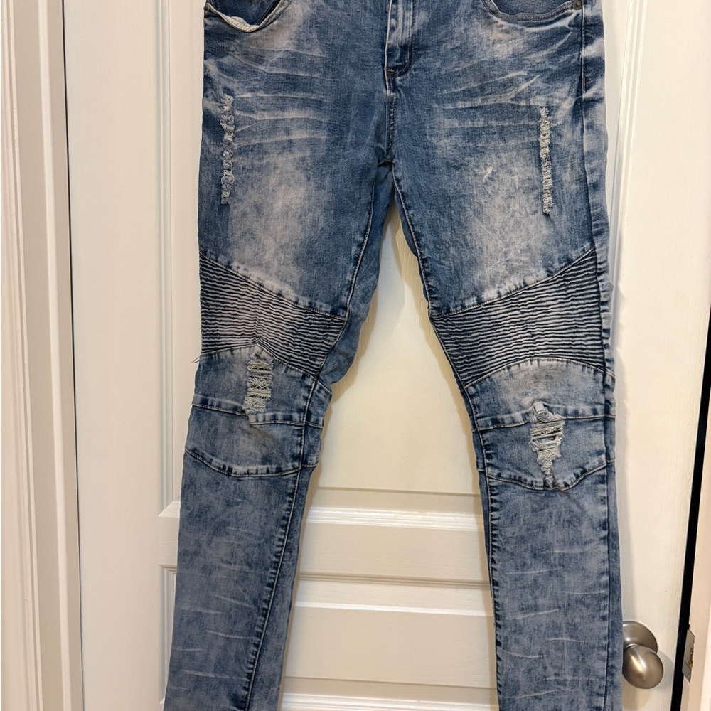 Black Label Men's Light Blue Distressed Skinny Jeans